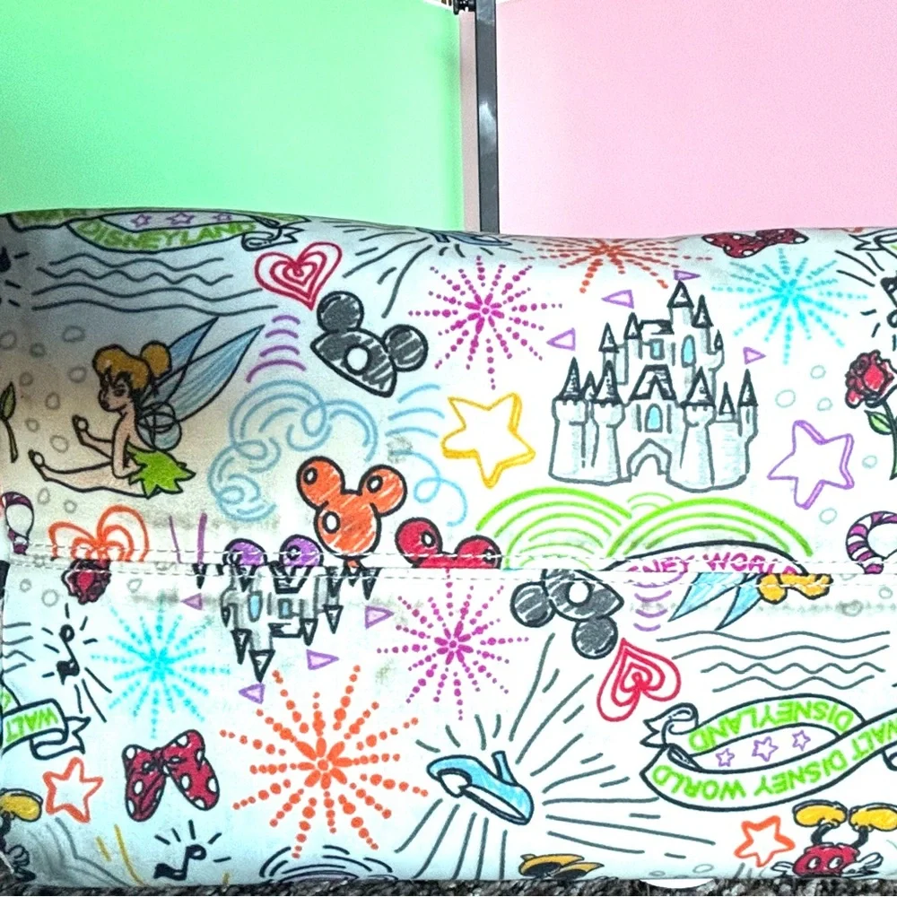 DISNEY Dooney & Bourke Sketch Handbag - Picture 8 of 10